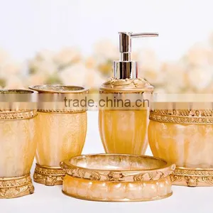 Hot Selling Promotional Plastic Bathroom Sets thumbnail-3