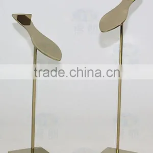 Metal Table Display for Shoe thumbnail-1
