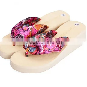 2015 Latest New Style Fashion Filp Flops Beach Slippers Wholesale thumbnail-3