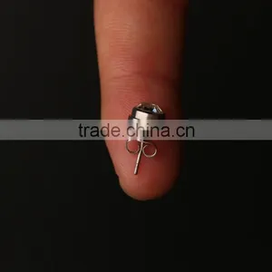 Fashinable 316 Stainless Steel Cartilage Custom White Stone Stud Earrings thumbnail-2