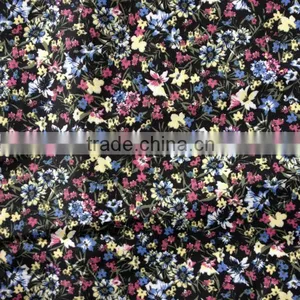 New Arrival 100% Polyester Small Flower Print Fabric thumbnail-1