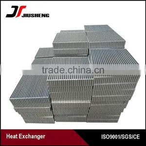 Customized Aluminum Bar and Plate Intercooler Core for Heavy Truck thumbnail-1