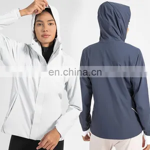 Wholesale Women Zipper Sports Hooded Softshell Jackets Winter Outdoor Waterproof Coat Custom Wind Breaker Hiking Blank Jacket thumbnail-5