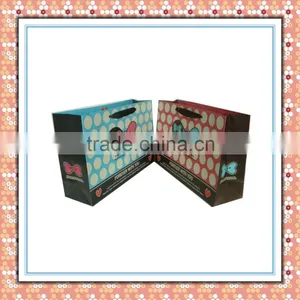 China Supplier Butterfly Gift Paper Bag thumbnail-1