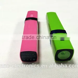 2016 New Model Led Flash Light Custom Logo Printing 2000mAh, 2200mAh, 2600mAh Stylish Power Bank Charger thumbnail-6