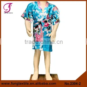 2304 Wholesale Children Peacock Pattern Silk Satin Robe thumbnail-1