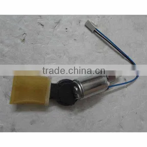 High Quality Mitsubishi Fuel Pump MR503644 thumbnail-1