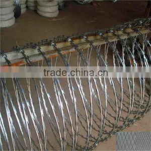ISO Factory Razor Wire Fence/ Razor Barbed Wire thumbnail-1