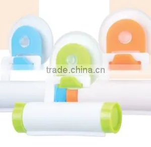 Portable Plastic Toothpaste Holder on Hot Sale thumbnail-1