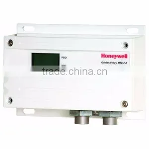 PWT100/U Duct Wet Differential Pressure Sensor thumbnail-1