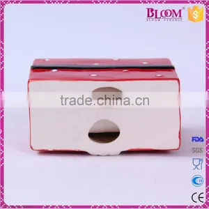 Red Christmas Tableware Ceramic Oblong Napkin Holder thumbnail-5