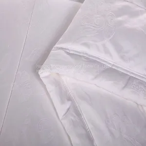 High Quality Customizable Quilts Thickened Wool Quilt Cotton Winter Quilt for Hotel thumbnail-4