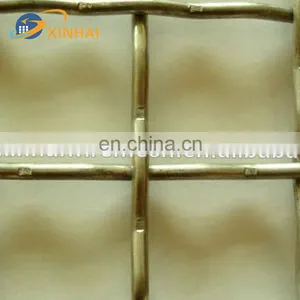 High Tensile and High Sieve Net Rate Woven Crimped Galvanize Iron Wire Mesh for Sale thumbnail-2