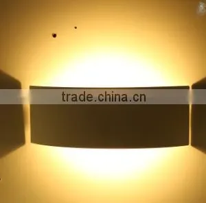 Curved Wall Lamp in Bent Wall Light Germany Market Wall Light thumbnail-1
