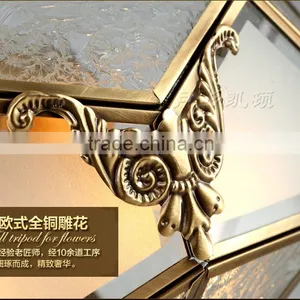 Brass Ceiling Lights And Glass Shade Living Room thumbnail-6