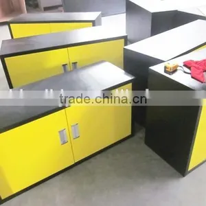 High Quality and Good Price Laboratory Wall Cupboard thumbnail-1