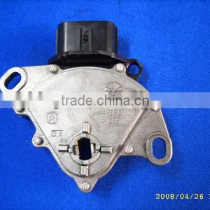 Neutral Switch 84540-33010 For TOYOTA CAMRY HIGHLANDER SIENNA AVALON thumbnail-1