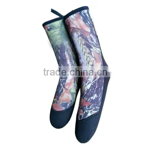 New Neoprene Sport Diving Dive Scuba Snorkel Fins Pair Sock thumbnail-1