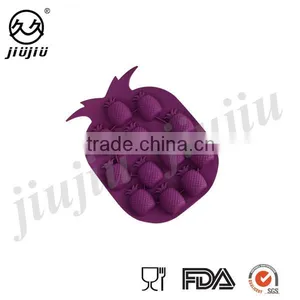 Pineapple Ananas Shape Silicone Ice Cube Tray Mold thumbnail-4