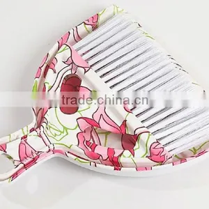 Printed Plastic Dustpan and Brush Set for Table thumbnail-1