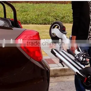 Low Carbon Life With Windgoo Dolphin Electric Scooter thumbnail-3