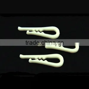 7cm Milk White Big U Shape Plastic Shirt Collar Clips With Teeth thumbnail-1
