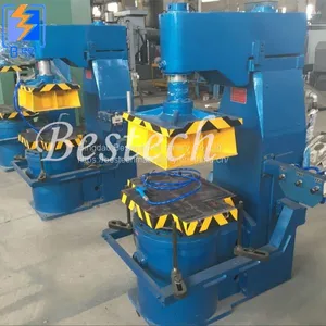 Pneumatic Jolt Squeeze Sand Molding Machine thumbnail-2