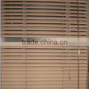 Adjustable Aluminum/ Pvc Louver Windows thumbnail-2