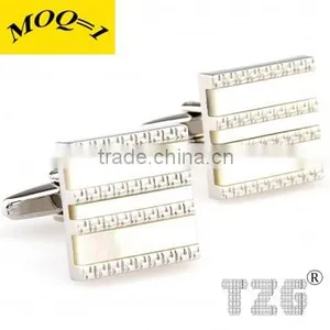 TZG00488 Shell Cufflink thumbnail-1
