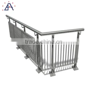 8ft.x36 In. Silver Anodized Aluminum Railing System thumbnail-4
