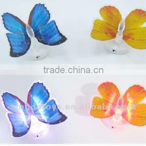 The Beauty Fibre With Seven Flash Butterfly Magnet thumbnail-1