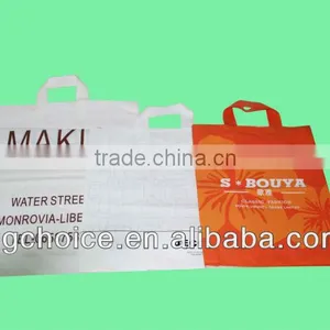Chinese Merchandise Reusable Plastic Bags With Handle thumbnail-3