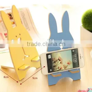 Good Design Universal Wooden Cute Rabbit Cell Phone Holder Desktop Stander Bracket thumbnail-2