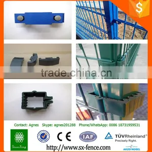 Shunxing Fence Factory Plastic Powder Coated Welded Curved Wire Fence thumbnail-5