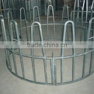 Round Bale Feed Rack Hay Feeder thumbnail-4