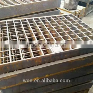 Hot Dip Galvanized Flooring Steel Grating thumbnail-1