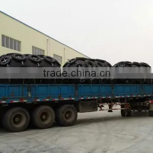 Floating Rubber Marine Fender thumbnail-1