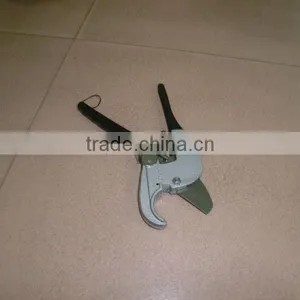 High Quality Plastic PVC/PPR Pipe Cutter thumbnail-2