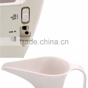 Indoor Desktop Planter Integrated With LED Grow Lighting thumbnail-3