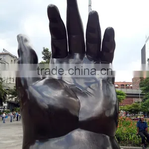 Bronze Modern Abstract Fernando Botero Sculpture Fat Hand Sculpture for Garden Decoration thumbnail-2