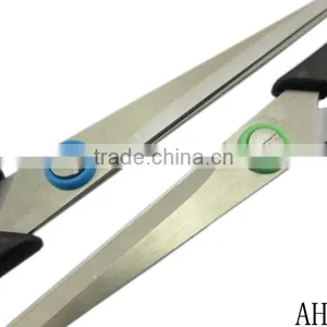 2016 Hot Sale Stainless Steel Scissor With Plastic Handle thumbnail-2