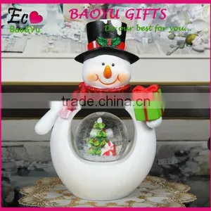 Polyresin Christmas Snow Globe Snowman Snow Globe With Music Box thumbnail-1