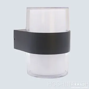 Outdoor Light thumbnail-2
