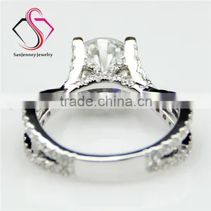 Round Brilliant Cut Moissanite 2CT 8.0mm Center 14k 18k White Yellow Gold Diamond Engagement Ring thumbnail-2