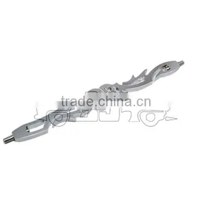 BJ-SL288-02 High Quality Chrome Three Centered Skulls 10.25'' Shift Linkages thumbnail-4