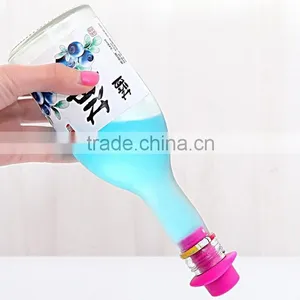 Wholesales Cheaper Logo Design Silicone Wine Stopper thumbnail-3