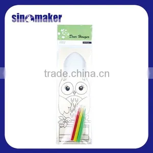 Wholesale Fashion and Fancy Decorative Wooden Door Hangers thumbnail-1