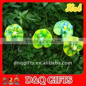 Plastic Frog Garden Stake thumbnail-1