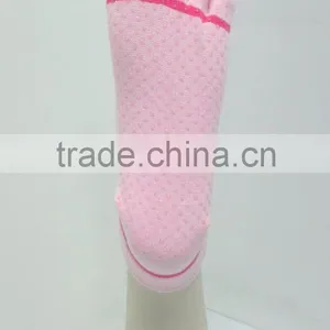 Ladies Stripe Yoga Pilates 5 Toe Non-slip Sock thumbnail-1