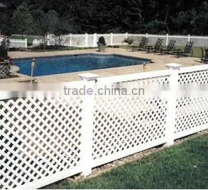 PVC Lattice Fence thumbnail-1
